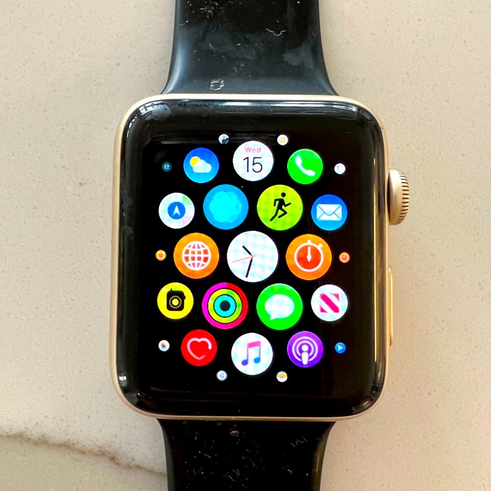 Apple Watch Series 2 42mm Aluminum Gold Smartwatch